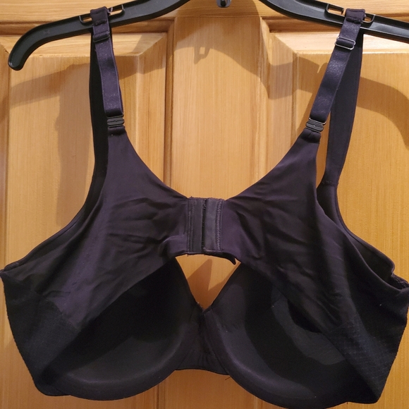 Bra 40c # 76356 vanity fair black nylon from kohls no tag, underwire - Picture 2 of 3